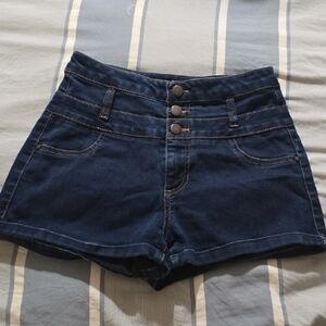 Refuge Blue Jean Shorts Classic Design